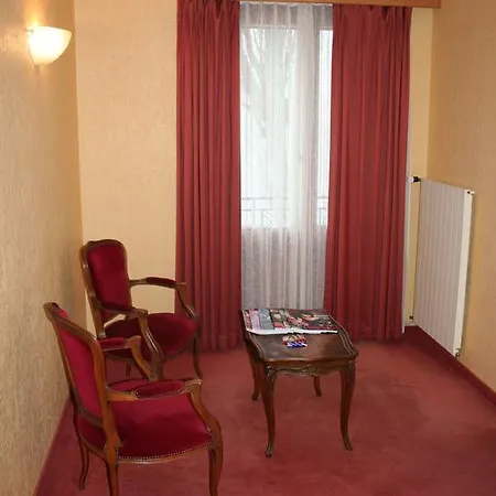Restaurant La Plage Hotel 2*